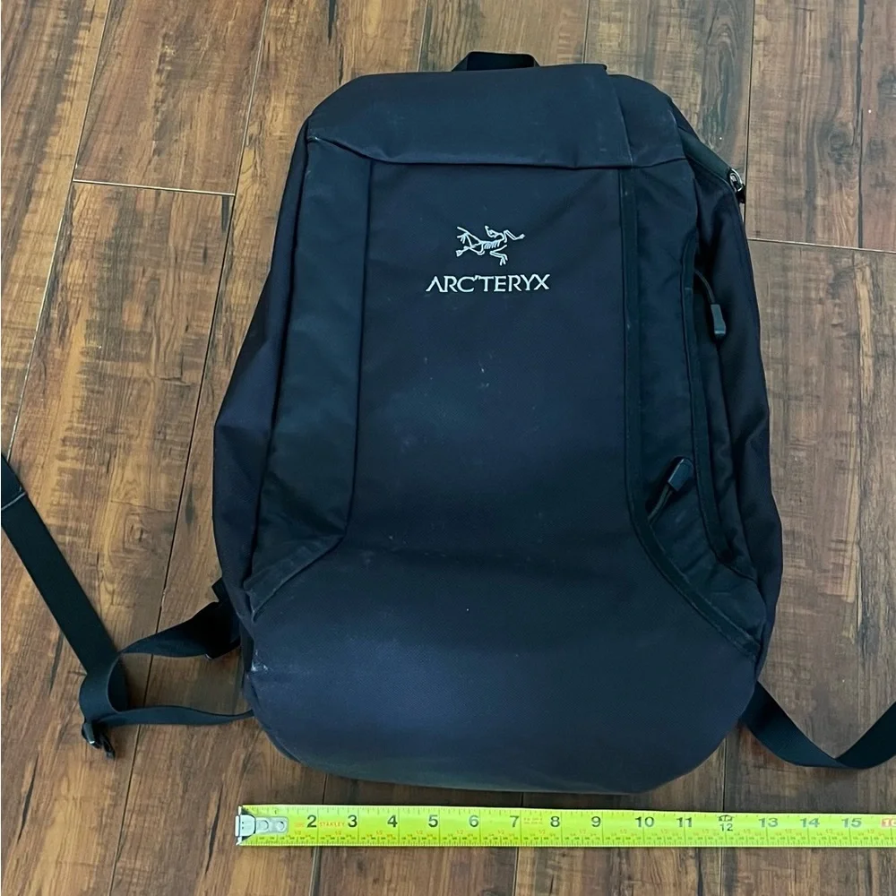 ARC’TERYX Blade 21 Laptop Travel Backpack - Picture 7 of 9
